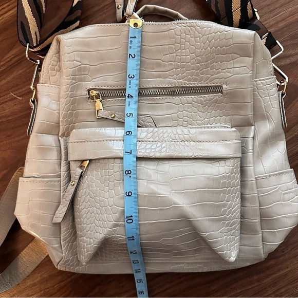 Faux Leather Croco Embossed Convertible Shoulder Bag Backpack Cream Beige - Picture 15 of 15